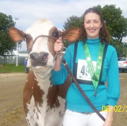 Danza was the 1st cow I got to show at WDE, what an amazing experience. We got 6th place. 